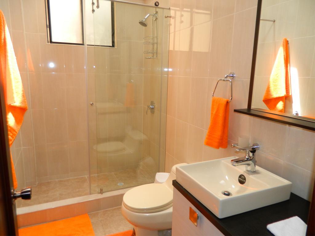 קיטו Itsahome Apartments - Torre Santos חדר תמונה
